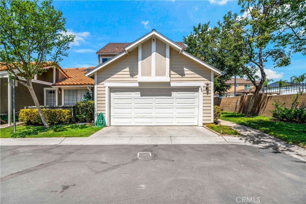355 Doral Street Property Photo 1