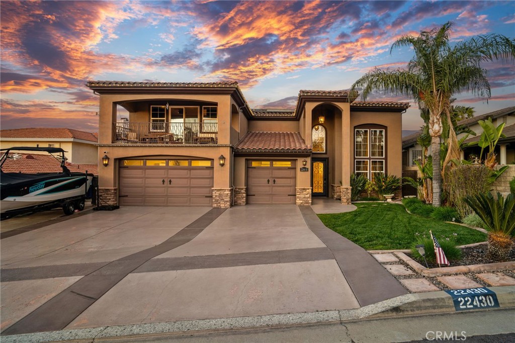 22430 Canyon Lake Drive S Property Photo 1