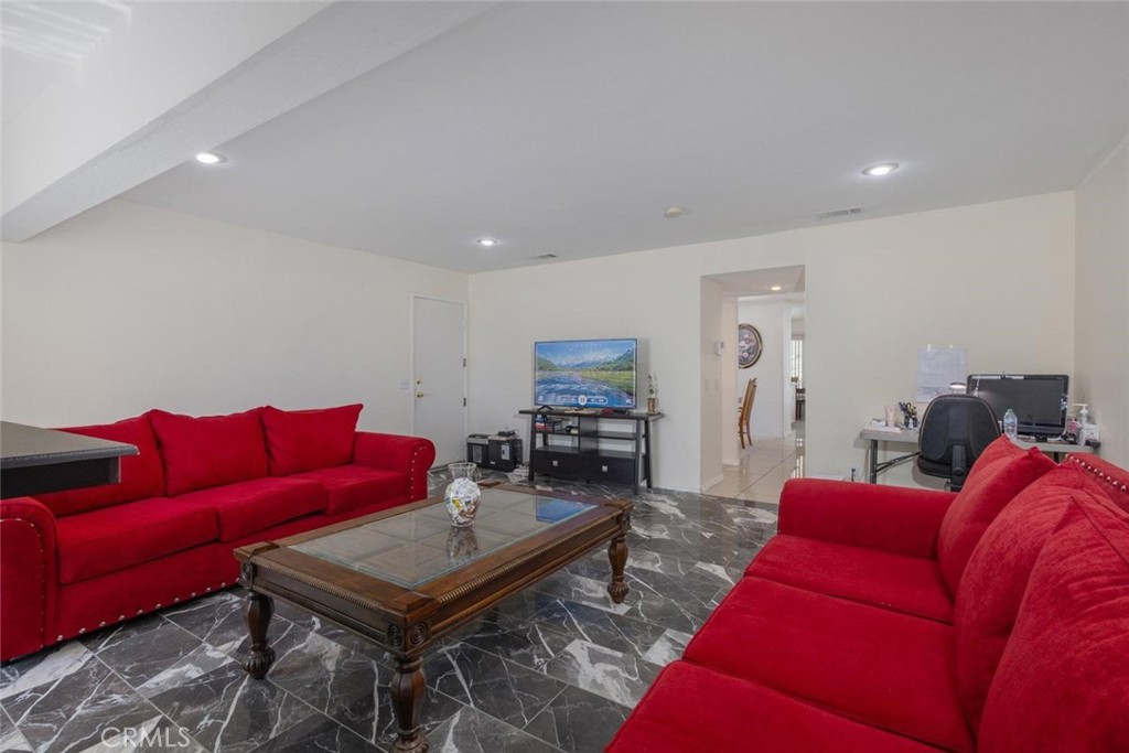3594 N Verbena Property Photo 11