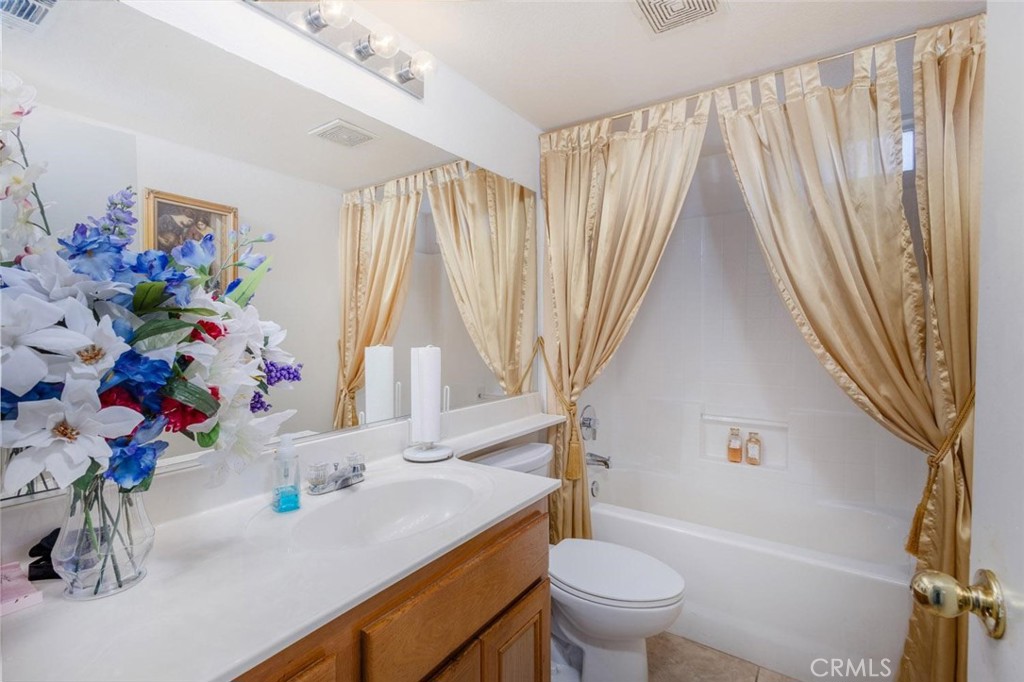 3594 N Verbena Property Photo 14