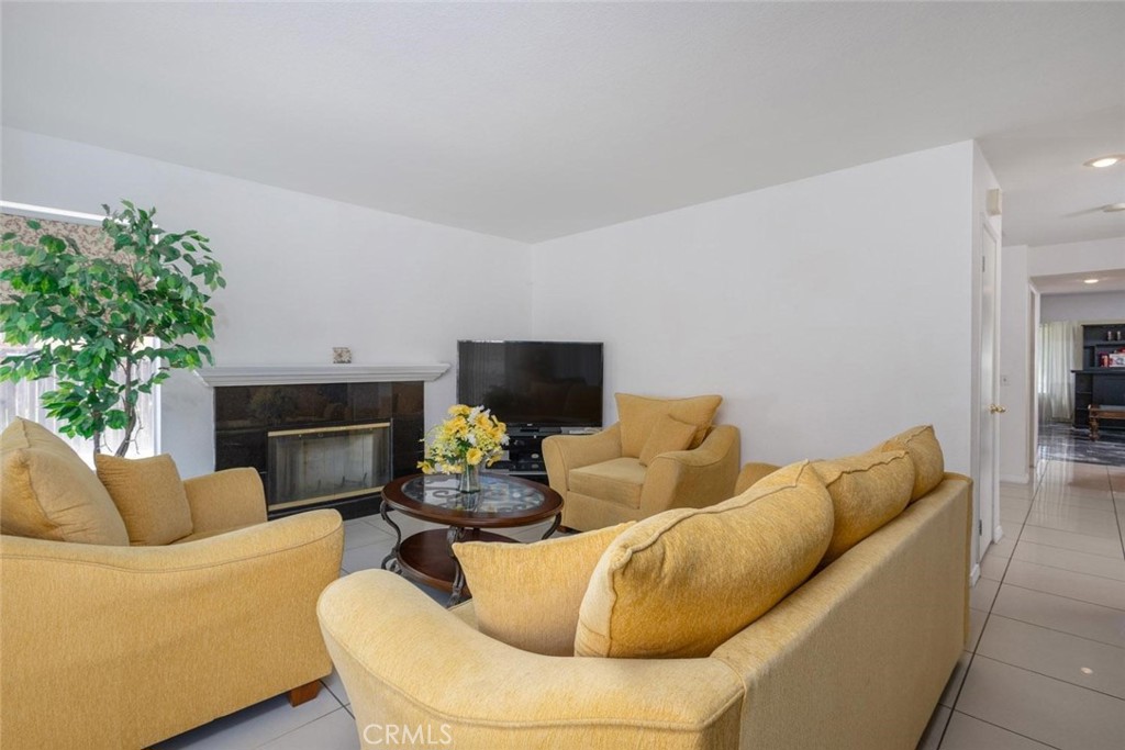 3594 N Verbena Property Photo 15