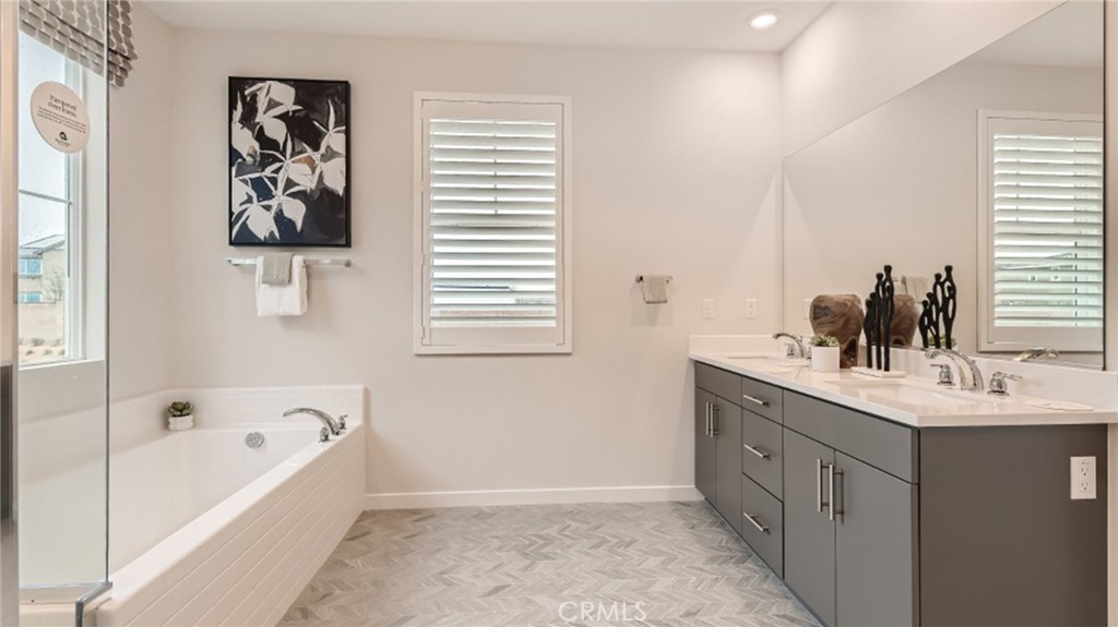 16751 Plantain Way Property Photo 11