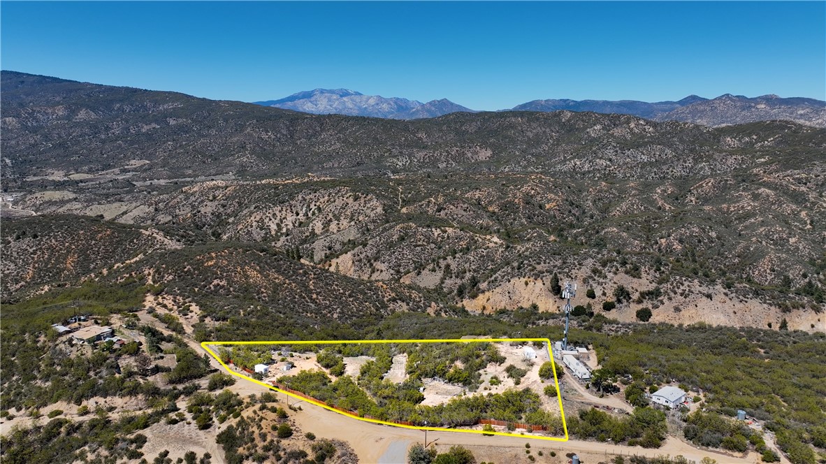 59702 Table Mountain Truck Trail Property Photo 5
