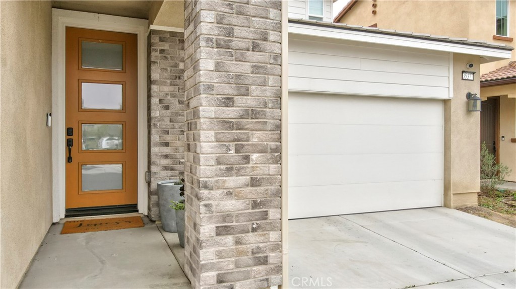 35377 Aubrey Lane Property Photo 4