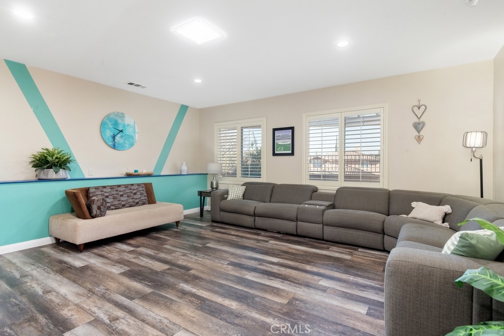 44765 Rutherford Street Property Photo 6