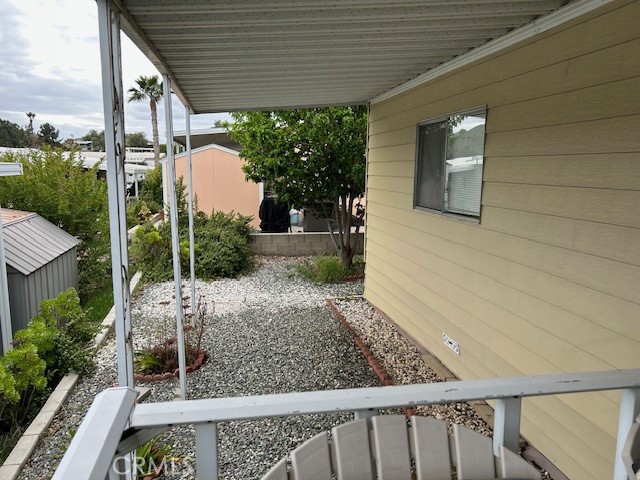 32600 Ca-74 63 Property Photo 6