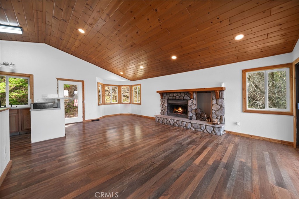 781 Arbula Drive Property Photo 3