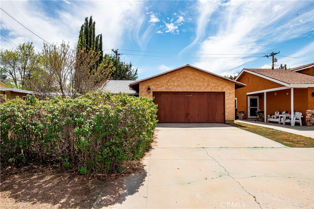14306 Boxtree Street Property Photo 1
