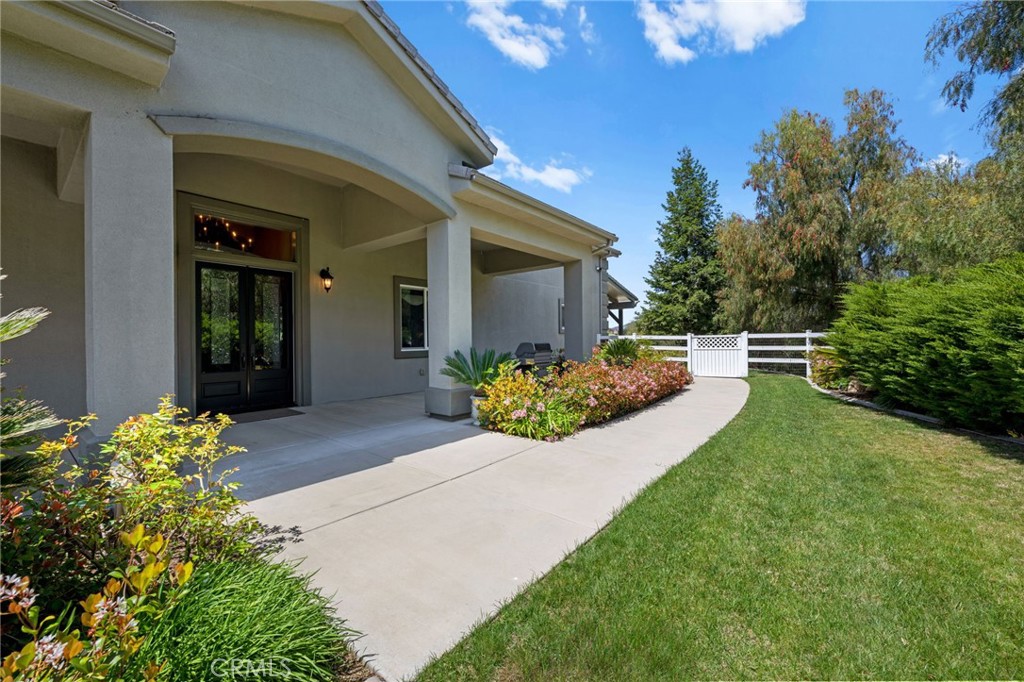 38565 Celine Cove Property Photo 46