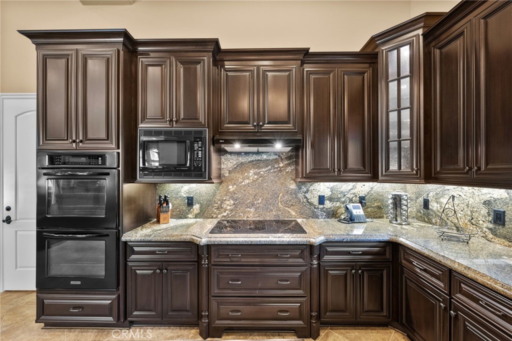 38565 Celine Cove Property Photo 54