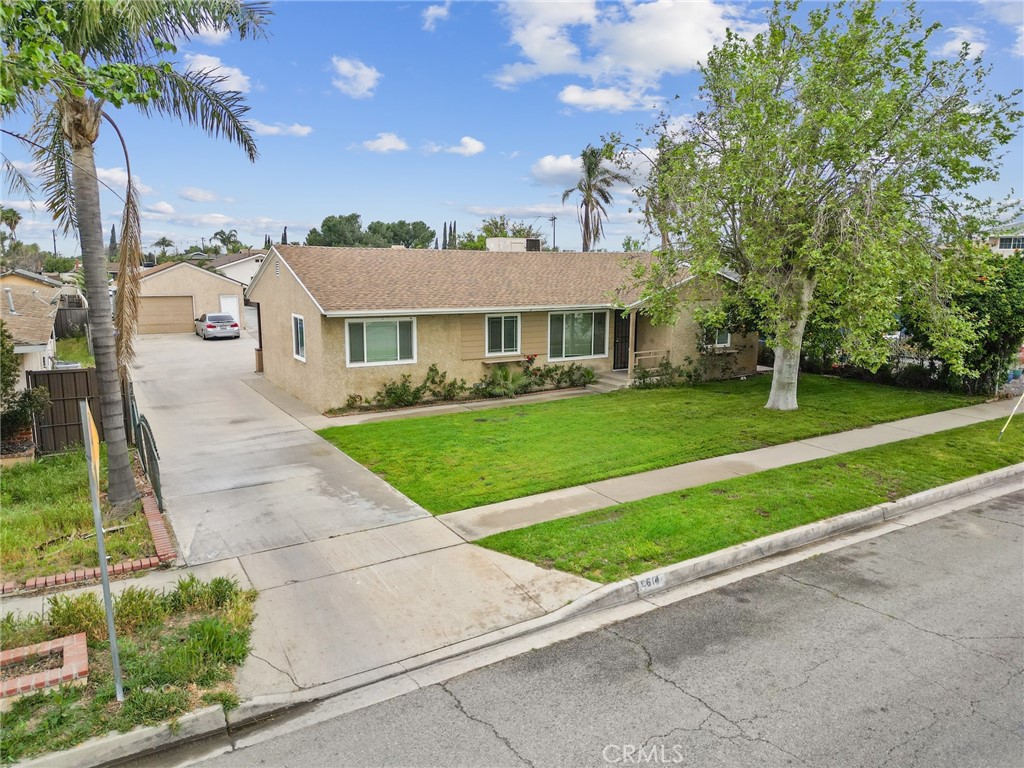 9614 Cypress Avenue Property Photo 1