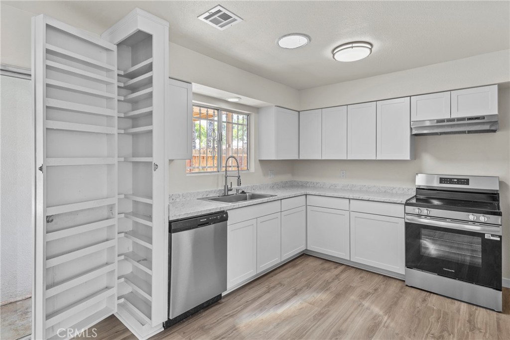 603 S Palm Ave A Property Photo 7