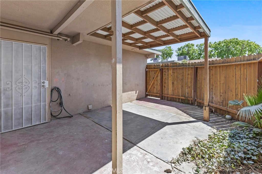 603 S Palm Ave A Property Photo 14