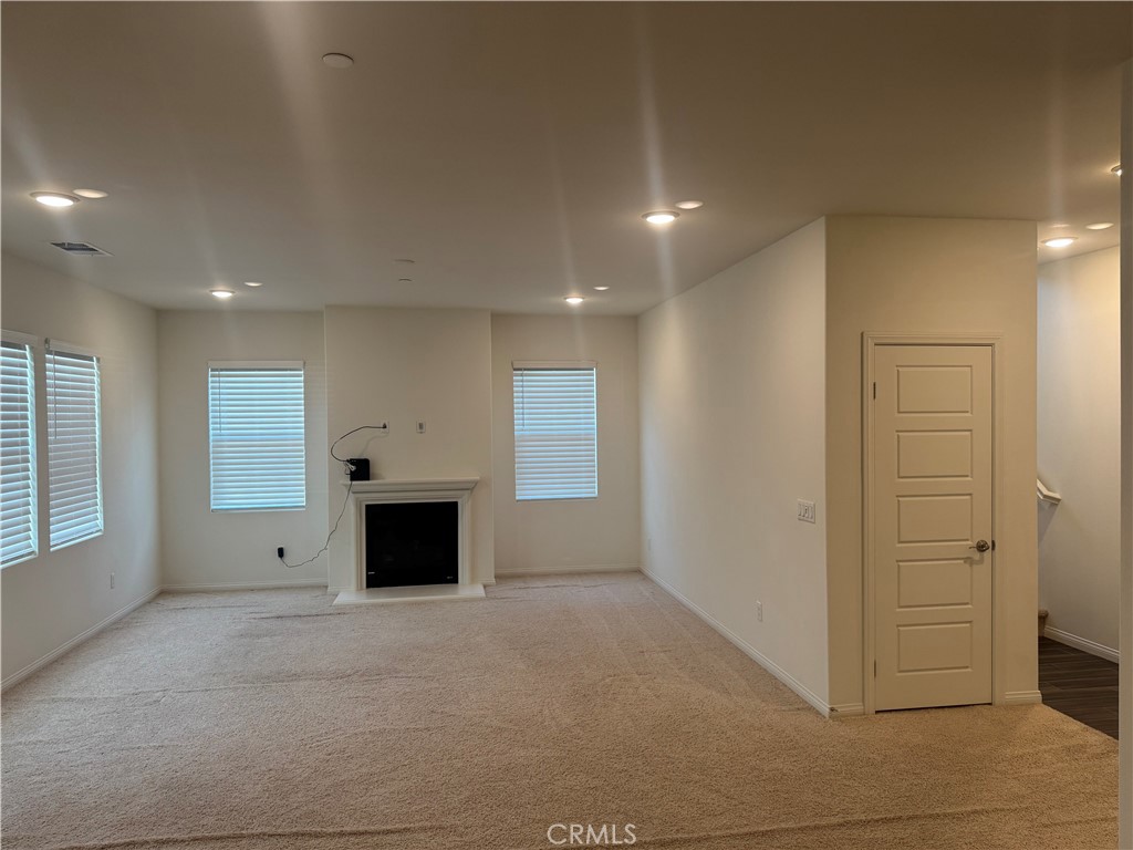 28582 Buttercup Way Property Photo 3
