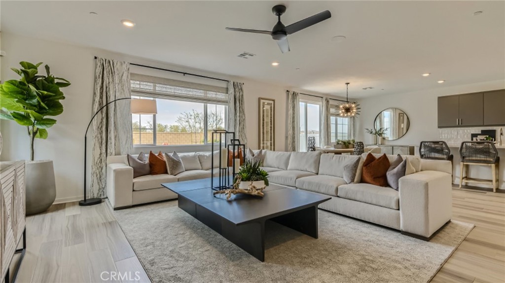 2856 Lake Mendoza Street Property Photo