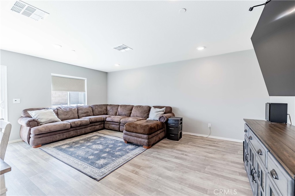 30779 Le Baron Court Property Photo 6