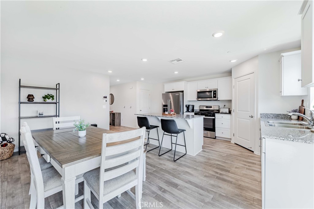 30779 Le Baron Court Property Photo 9