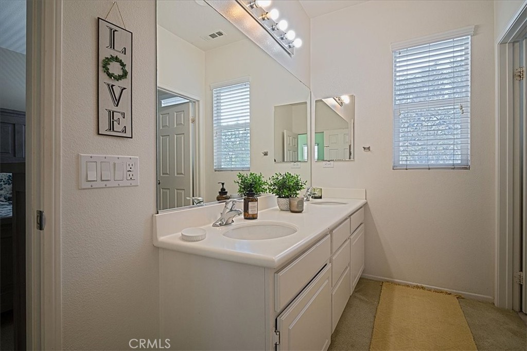 31961 Honeysuckle Circle Property Photo 25