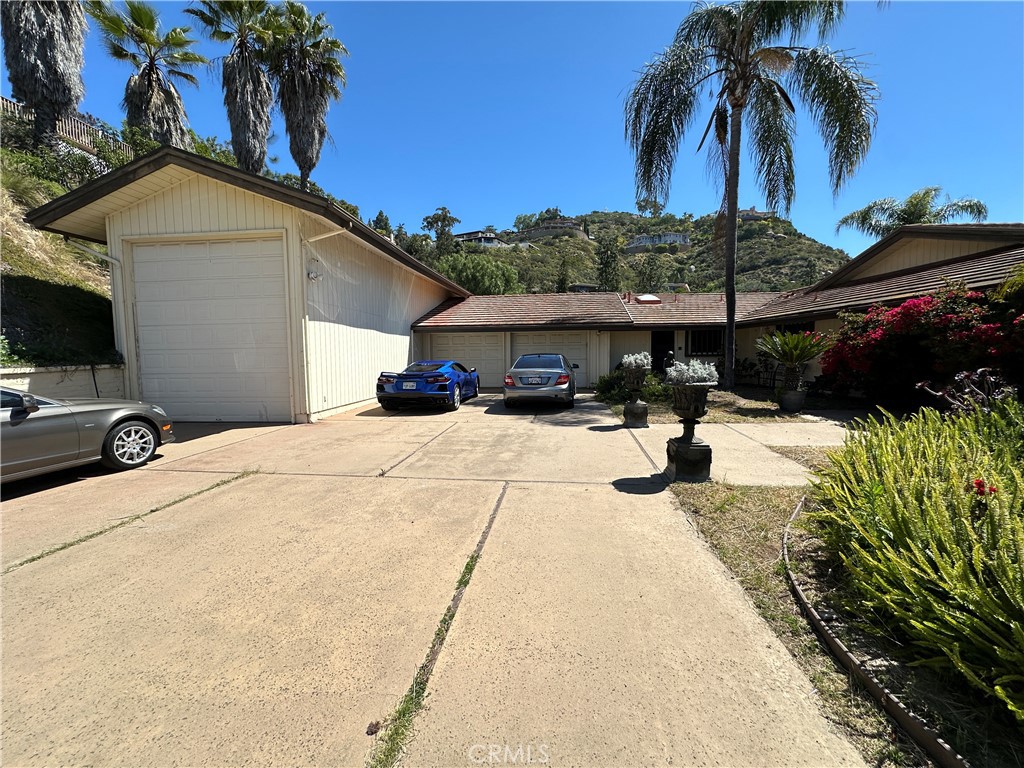 9902 Heavenly Way Property Photo 1