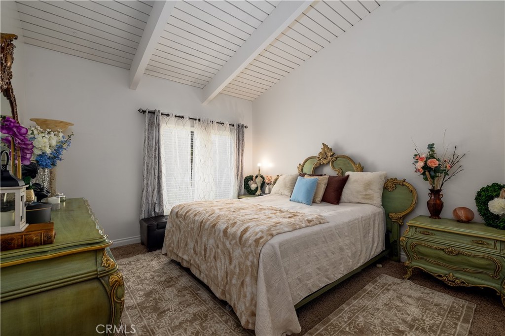 3274 Loma Riviera Drive Property Photo 7