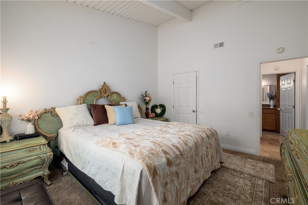 3274 Loma Riviera Drive Property Photo 8