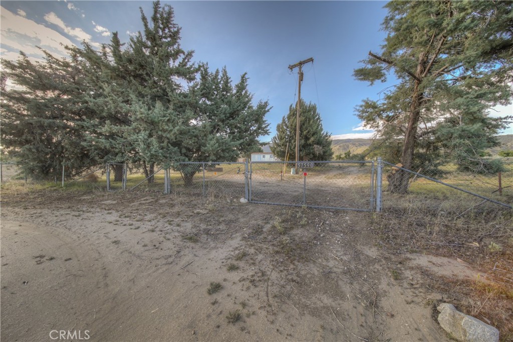 57590 Benton Way Property Photo 1