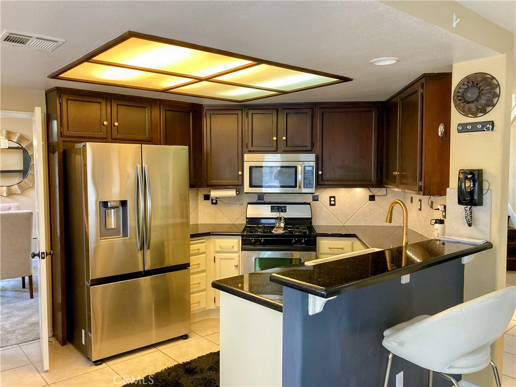 30364 Falcon Point Court Property Photo 6