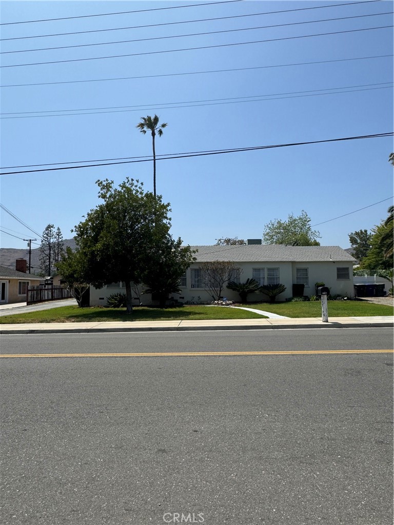 5214 Golden Avenue Property Photo 1