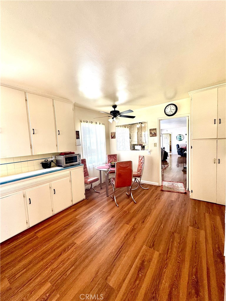 5214 Golden Avenue Property Photo 8
