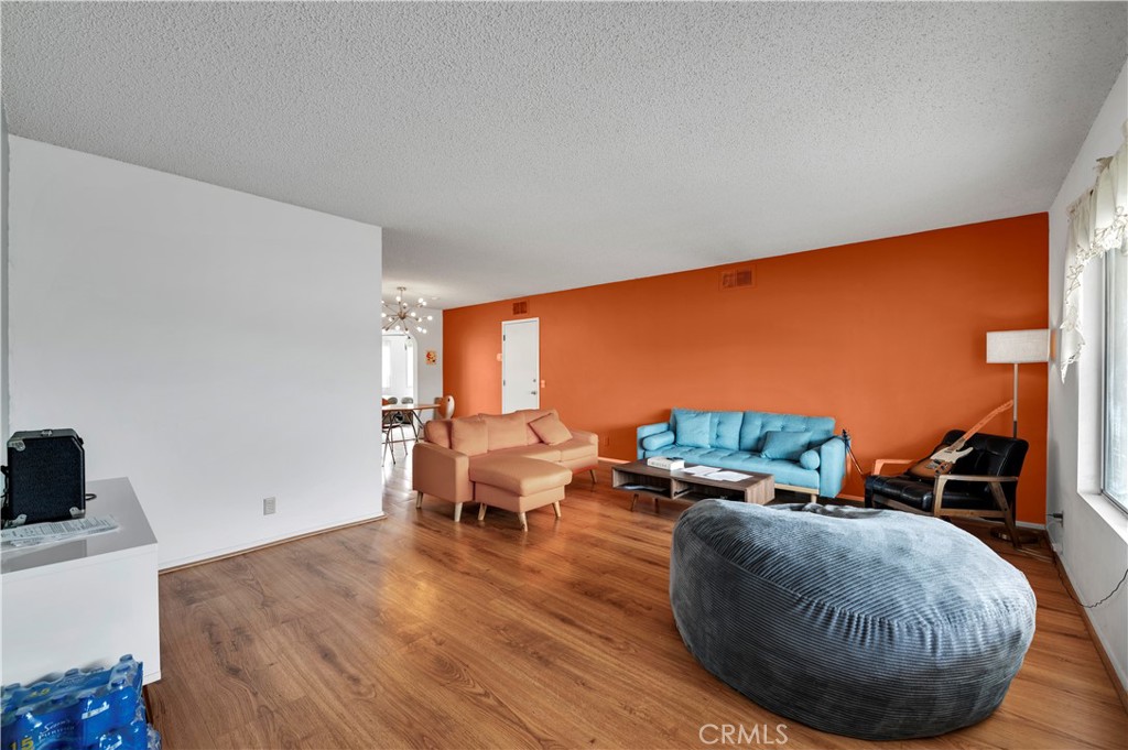 1520 Sandlewood Drive Property Photo 7