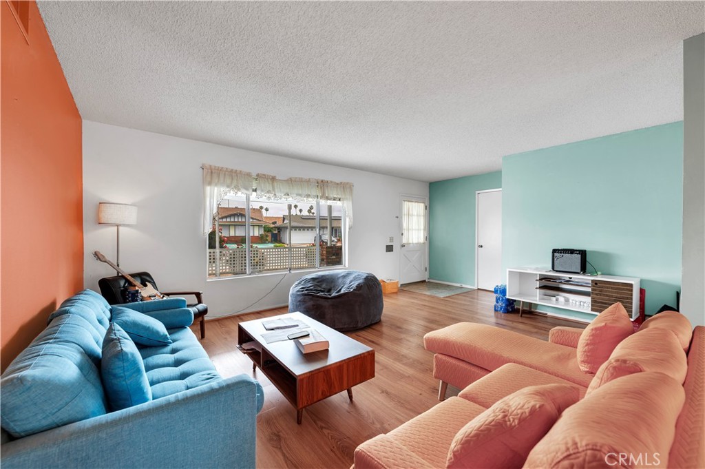 1520 Sandlewood Drive Property Photo 8