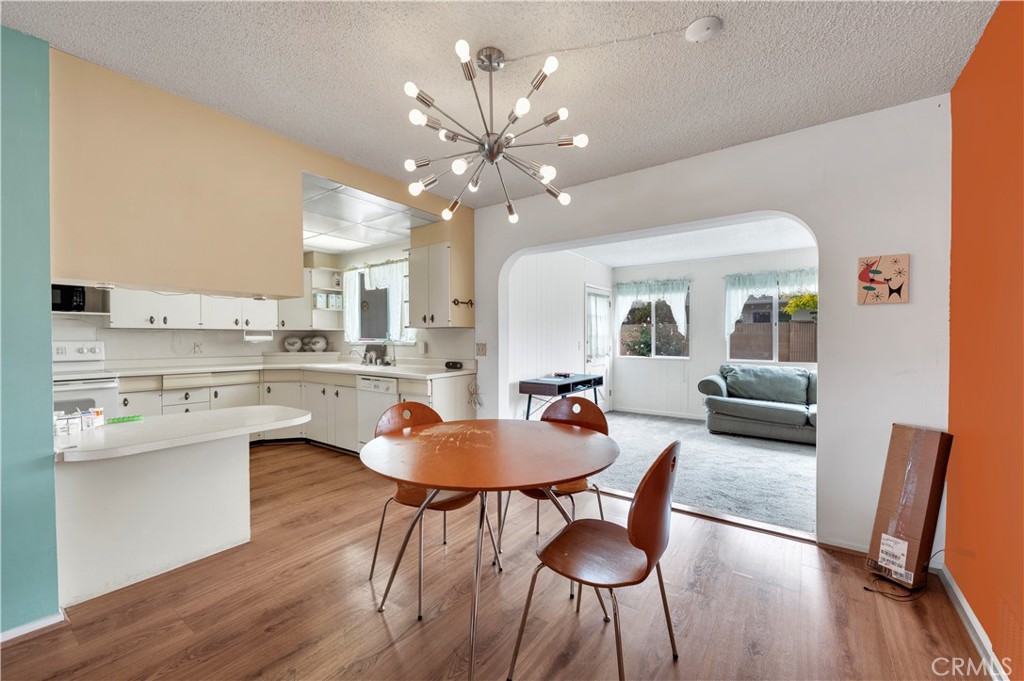 1520 Sandlewood Drive Property Photo 9