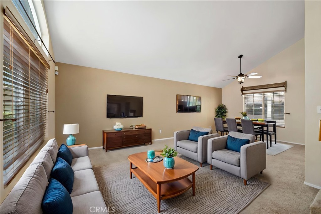 1044 Jude Court Property Photo 2