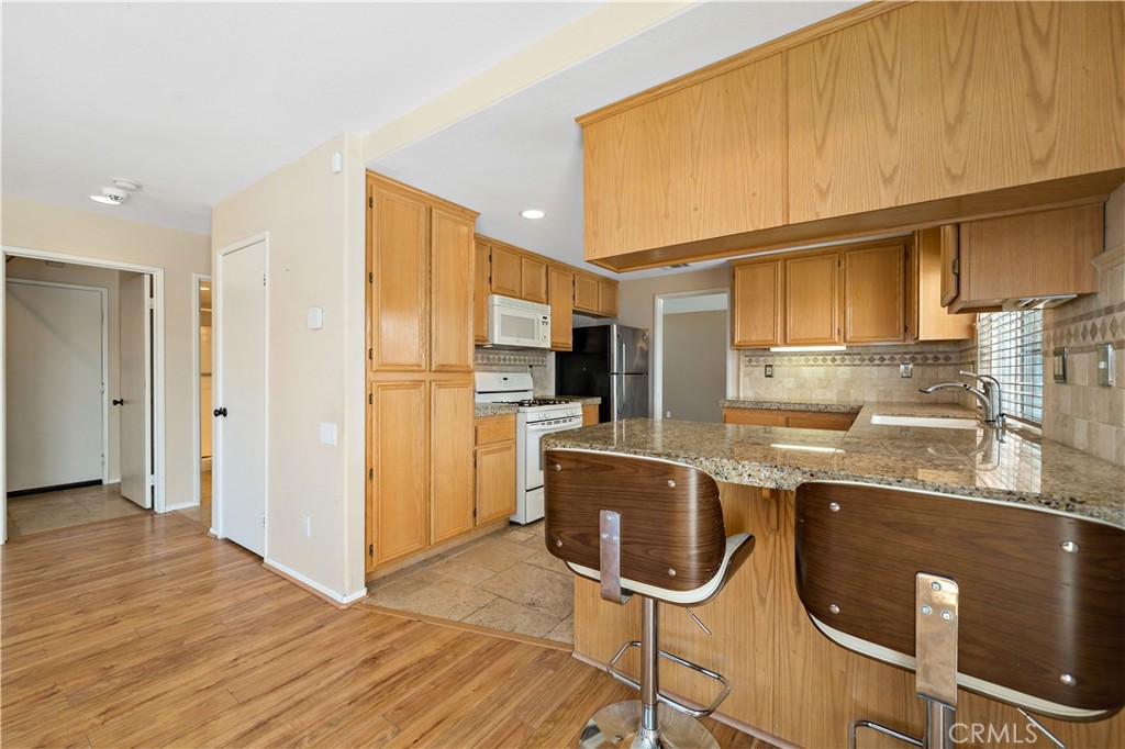1044 Jude Court Property Photo 4