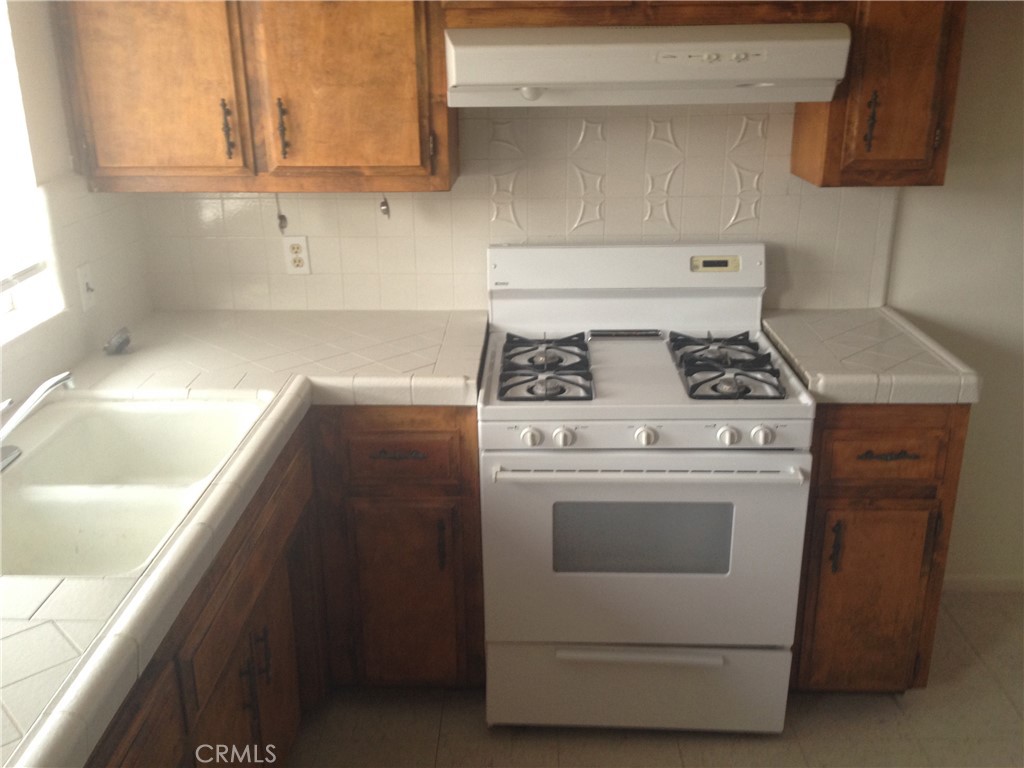 73601 Sun Valley Drive Property Photo 11