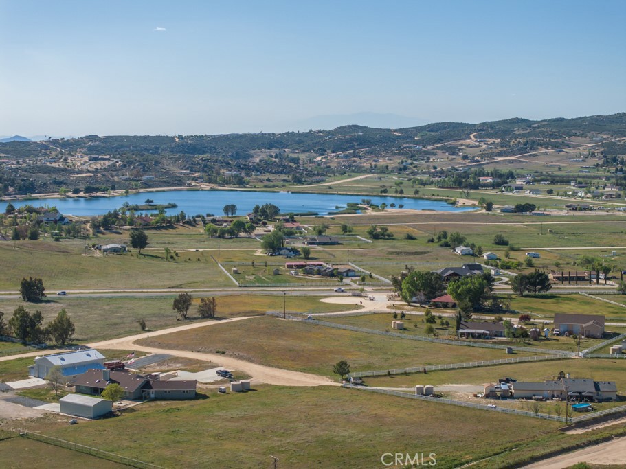 448 Comanche Court Property Photo