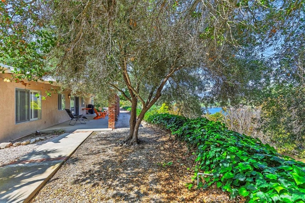 40057 S Shore Road Property Photo 1