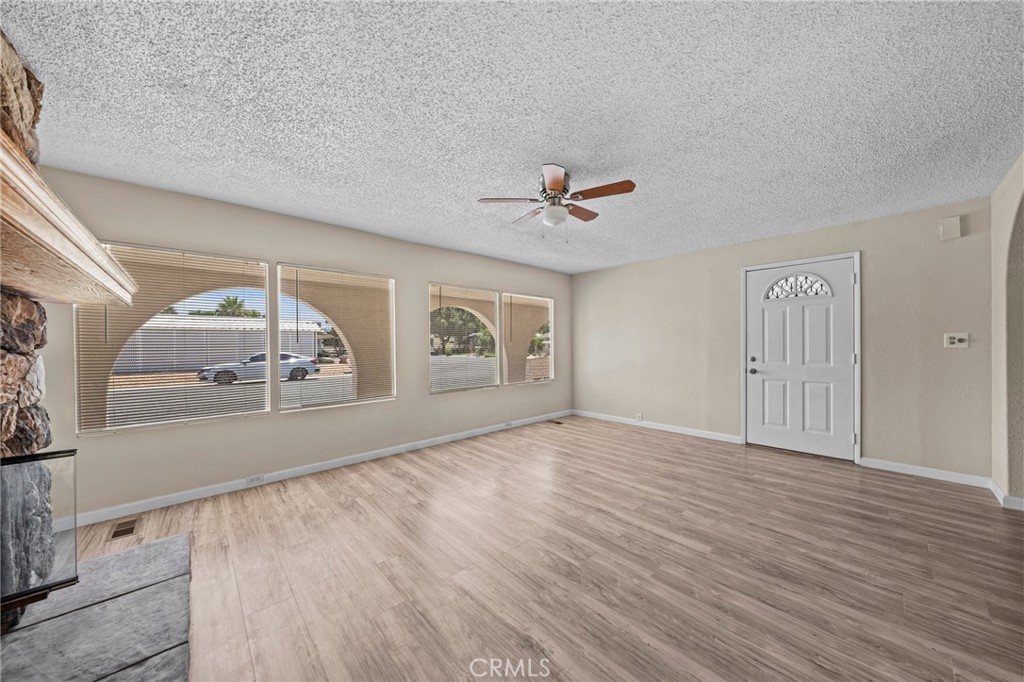560 Santa Clara Circle Property Photo 6