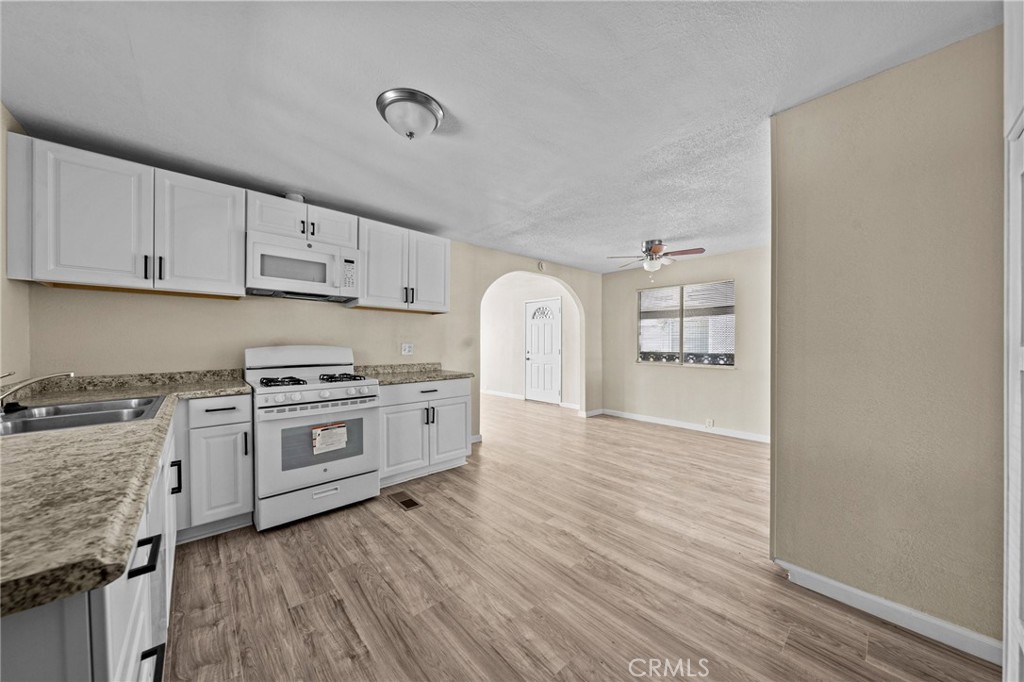 560 Santa Clara Circle Property Photo 10