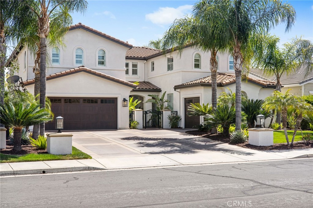 32429 Castle Court Property Photo 1