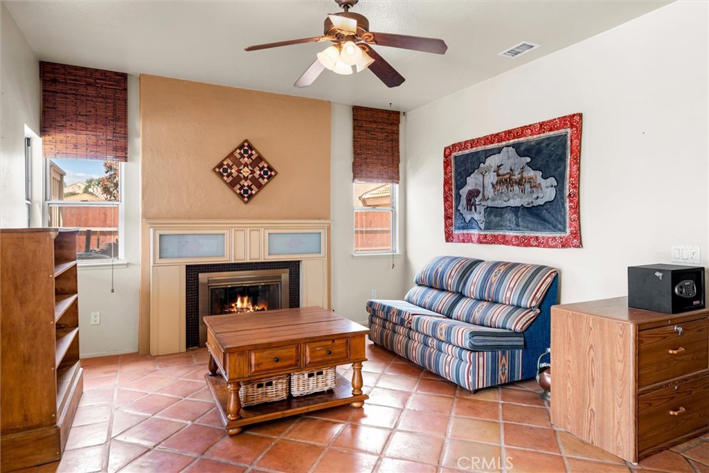 39680 Glenwood Court Property Photo 23