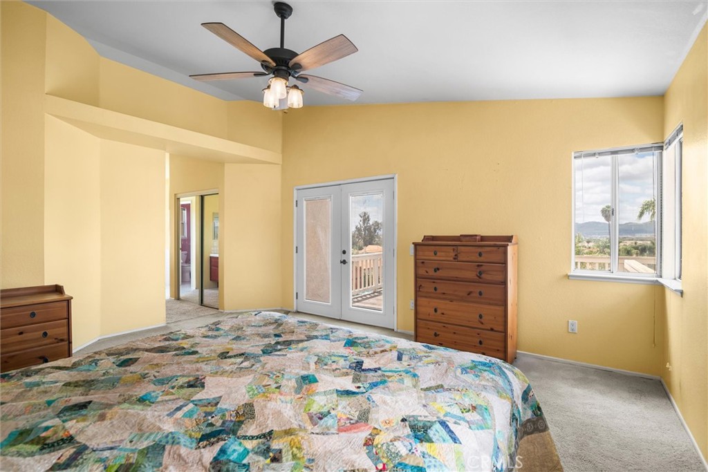 39680 Glenwood Court Property Photo 30