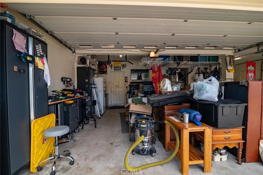 39680 Glenwood Court Property Photo 44