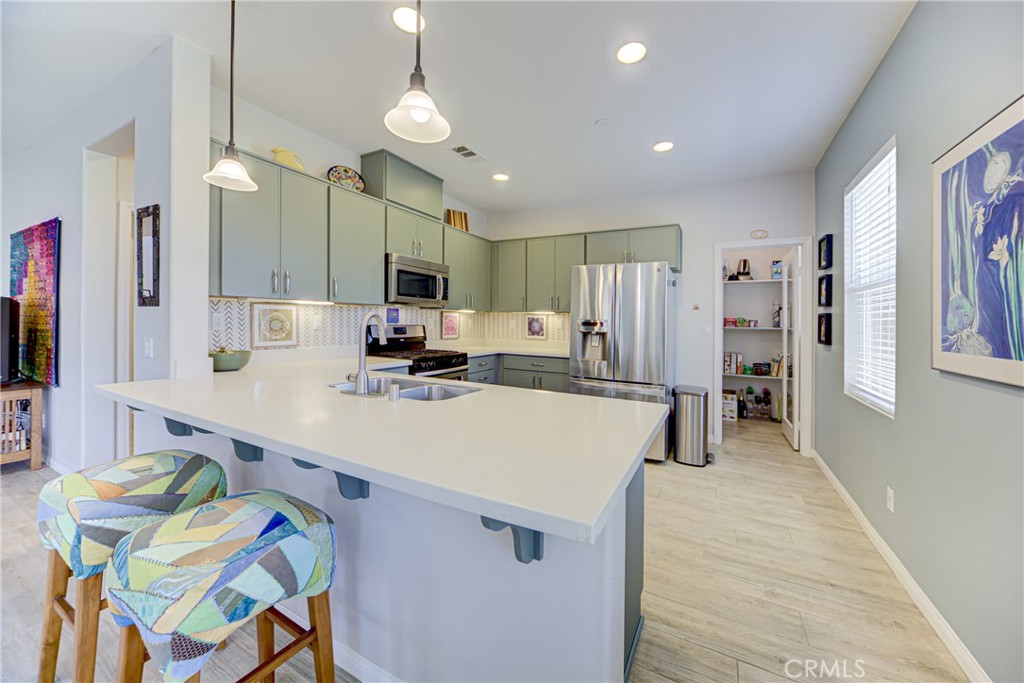 43075 Beamer Court Property Photo 6
