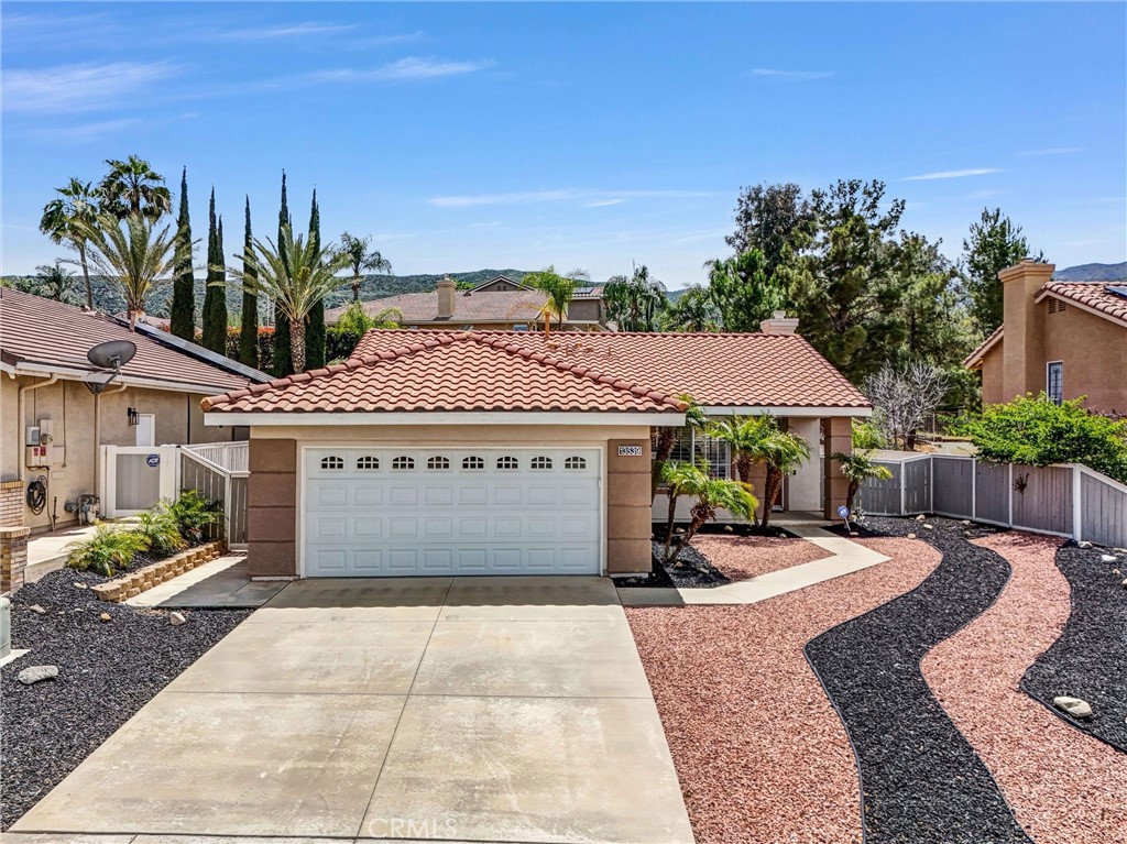 13539 Edgewater Drive Property Photo 1