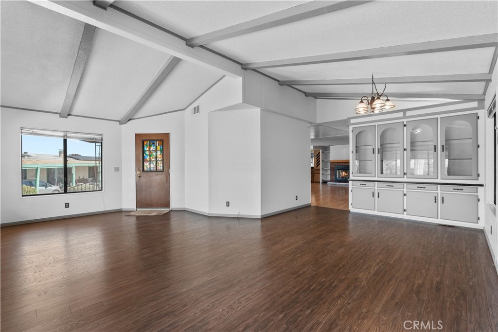 489 Crown Ridge Road Property Photo 12