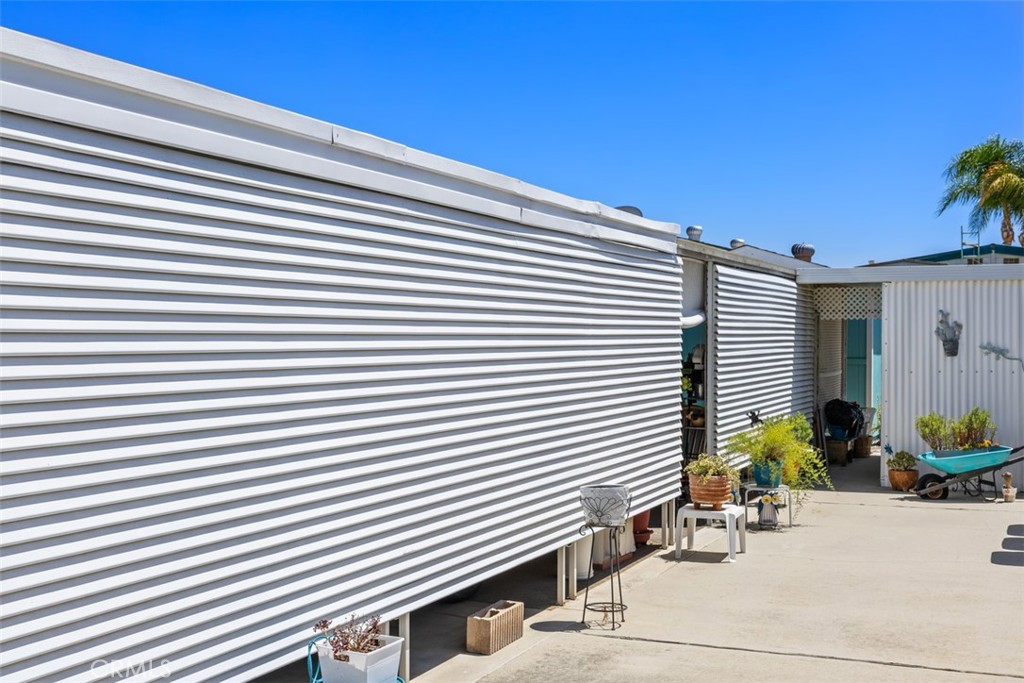 43609 Jared Lane Property Photo 6