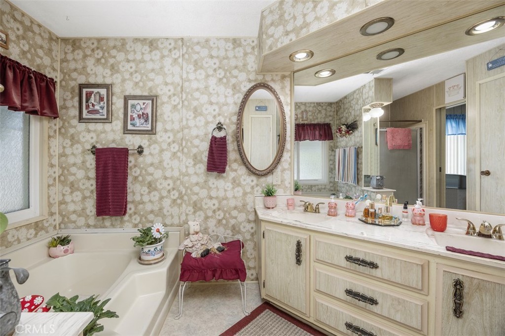 43609 Jared Lane Property Photo 15