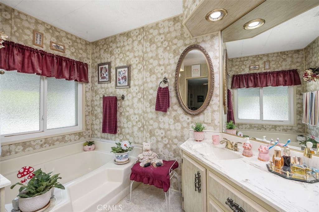 43609 Jared Lane Property Photo 16