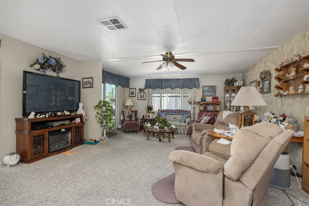 43609 Jared Lane Property Photo 17